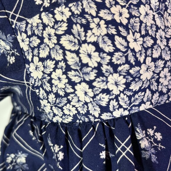 Vintage 1970s Nancy B Blue Floral Minidress Long Sleeves *Flaw - Picture 5 of 16